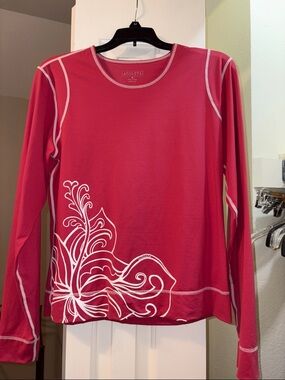 Athleta Fuchsia Long Sleeve Top with White Floral Design